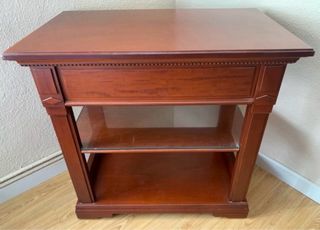 TV LG 32" + mesa madera