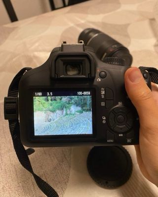Cámara Réflex Canon EOS 4000D