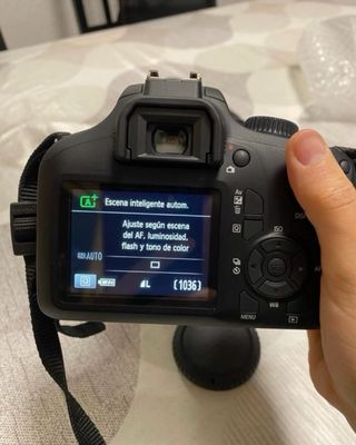 Cámara Réflex Canon EOS 4000D