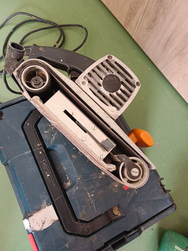 Lijadora de banda usada