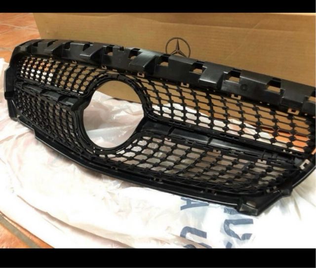 Calandria mercedes benz