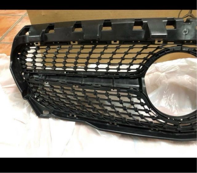 Calandria mercedes benz