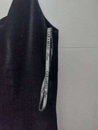 Vestido negro elegante