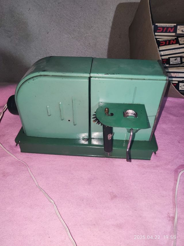 Proyector de cine NIC