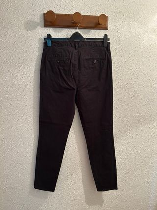 *Pantalón chino de vestir negro talla 40 H&M