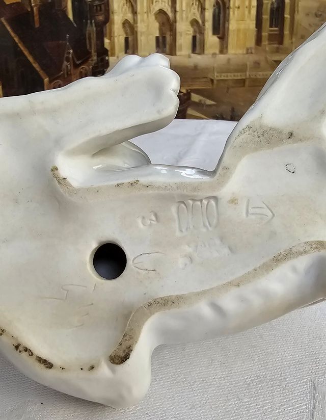 Figura perro porcelana Nao