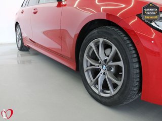 BMW Serie 3 320 D AUTO. PACK M 190