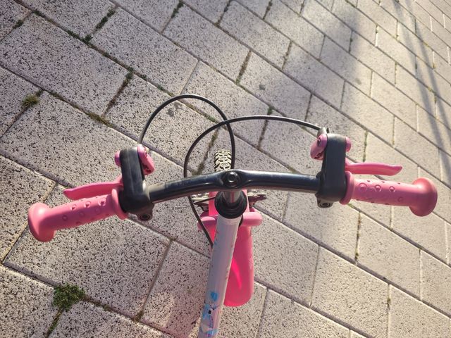 Bici niña 14 pulgadas.