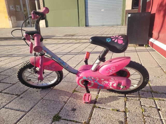 Bici niña 14 pulgadas.