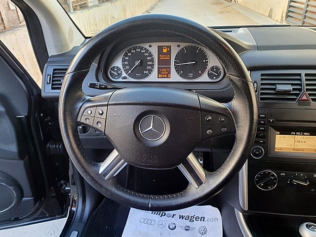 MB 200 CDI, Automático, llanta 17", espejos abatib