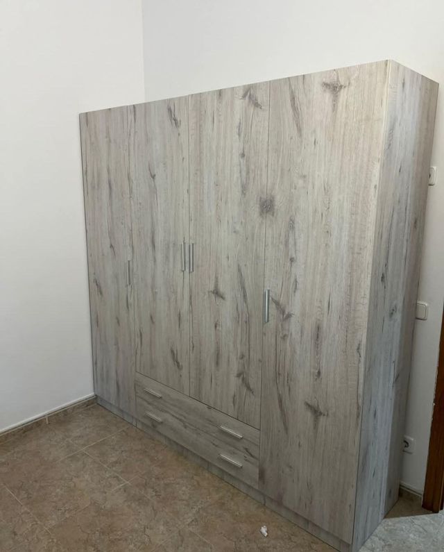 Armarios 2, 3 y 4 puertas - Blancos