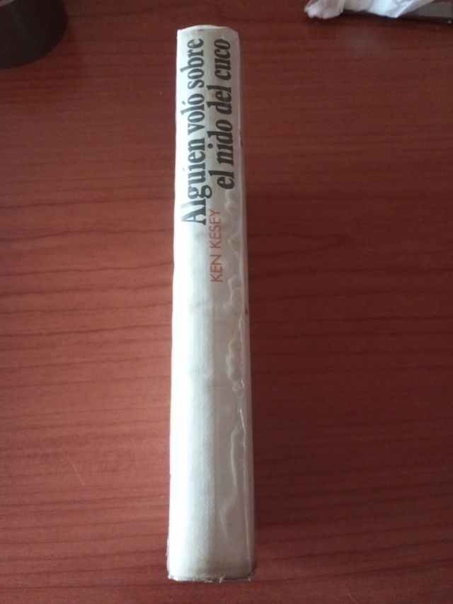 Libro Alguien voló sobre el nido del cuco.