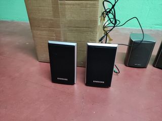 Conjunto 7 altavoces y subwoofer