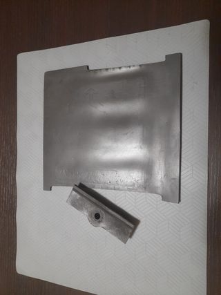 Goma y soporte batería Seat Marbella