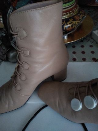 Botines Uterqüe beige - Nuevos