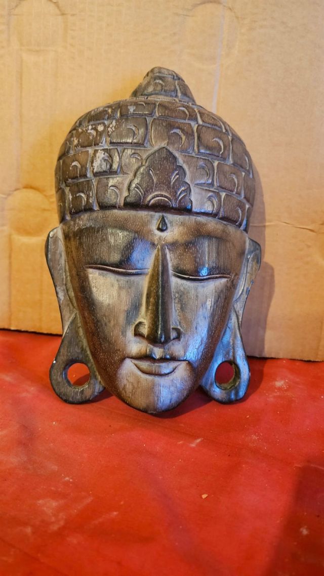 Máscara Buda madera tallada