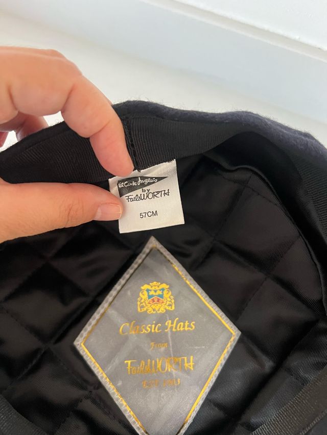 Gorra plana azul marino