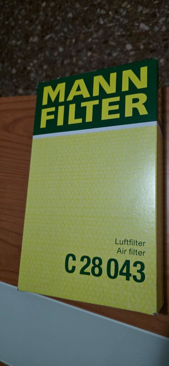 Filtro de aire  MANN C28043