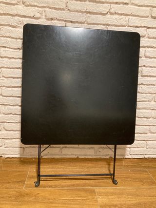 Mesa plegable Maisons du Monde negra