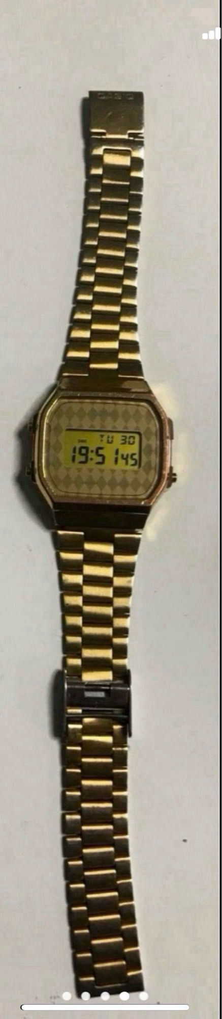Casio Vintage Dorado