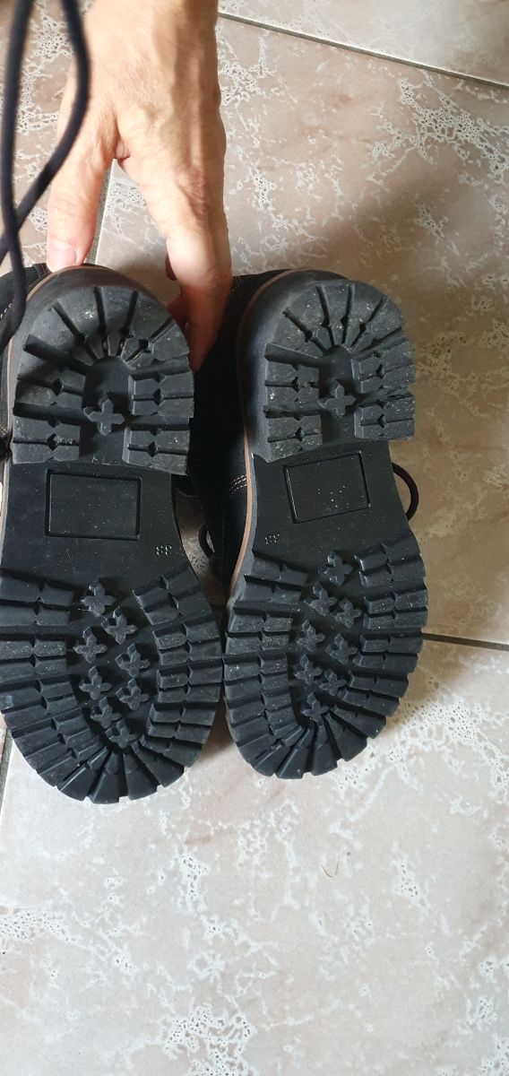 Scarponcini in camoscio tg 38