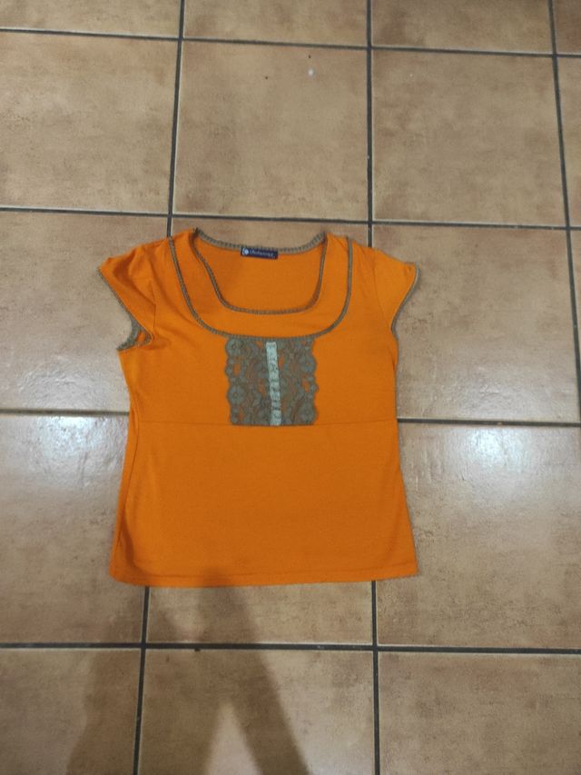 Camiseta de la marca Dabutong talla L.