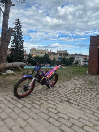 Moto trial
