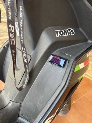 Aprilia SR 50 R - Motocicleta