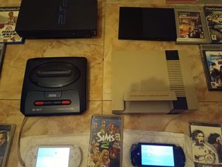 Lote consolas ps2-3-psp megadrive2 nintendo juegos
