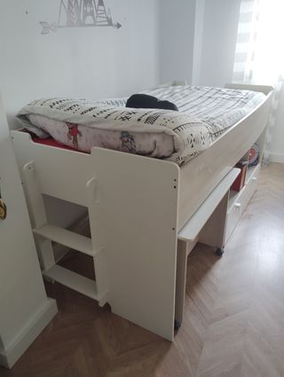 Cama nido infantil con escritorio