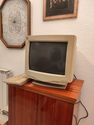 PC HP Intel Celeron 400MHz - 192Mb RAM