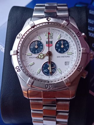 Reloj Tag Heuer cronógrafo 7 agujas Serie 2000