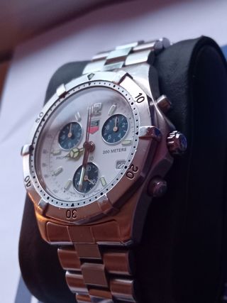 Reloj Tag Heuer cronógrafo 7 agujas Serie 2000