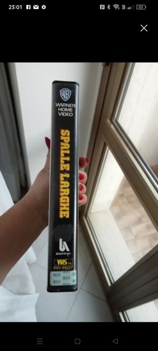 VHS Spalle Larghe - Film