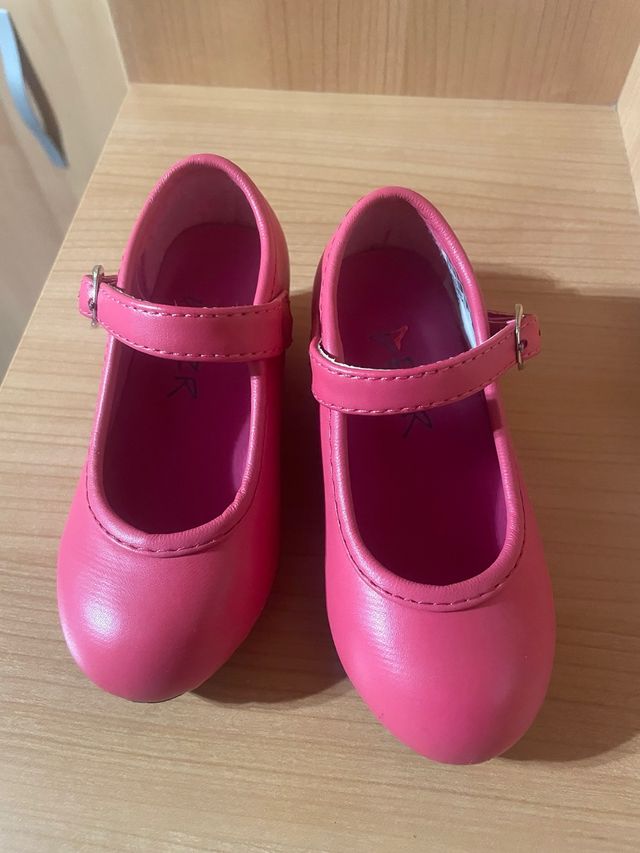 Zapatos niña piel rosa talla 21