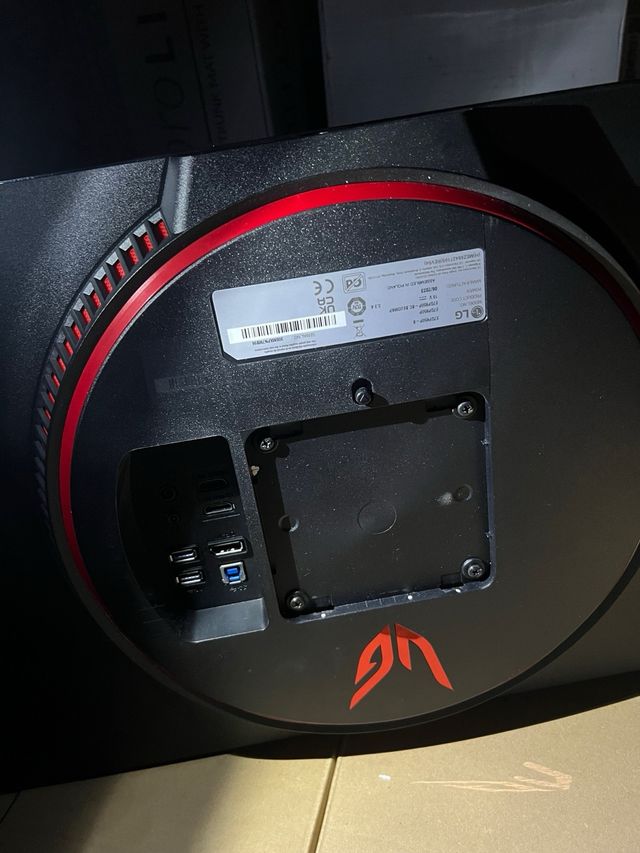 Monitor LG UltraGear 27" Gaming