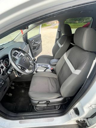 Ford  Kuga 2010