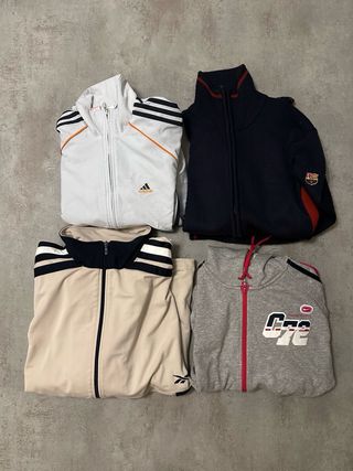 Ropa vintage por piezas