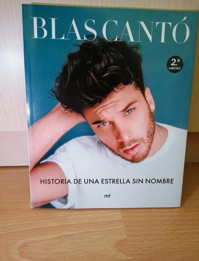 Lote de libros de Auryn + Blas Cantó