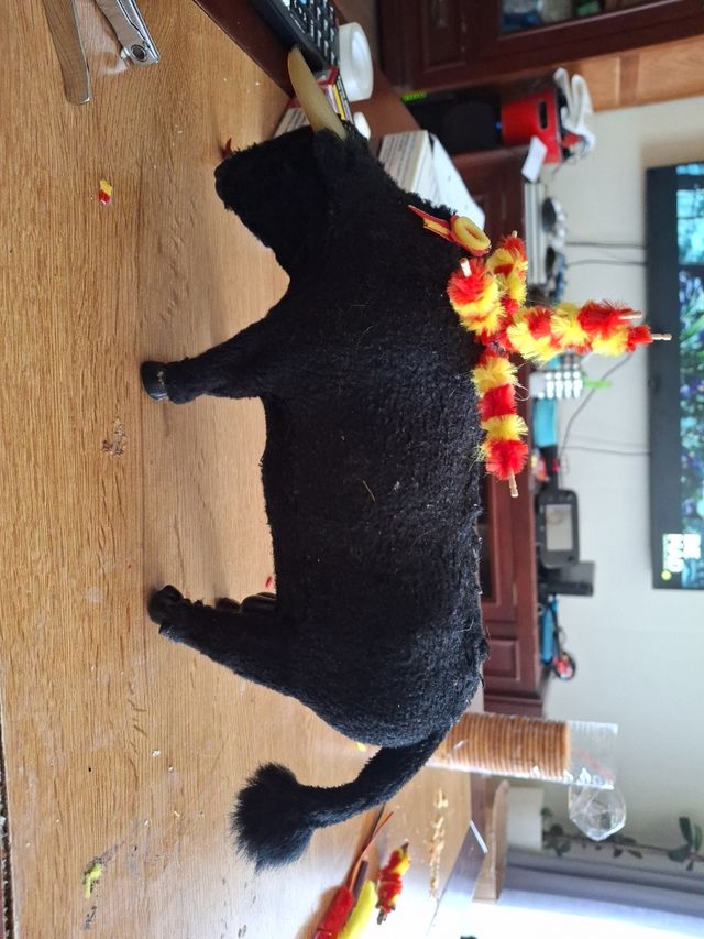 Torito retro juguete