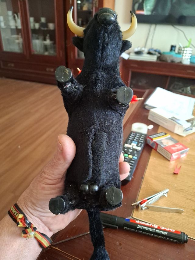 Torito retro juguete