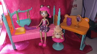 Enchantimals con Cama