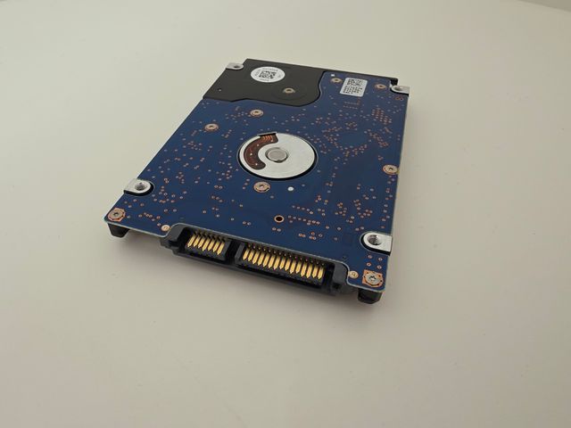 Disco rigido Sata 2,5" HDD Hitachi 750GB 7200RPM