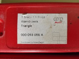Triángulos emergencia Audi