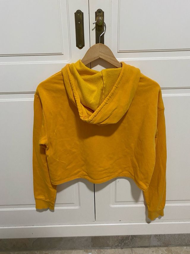 sudadera mostaza