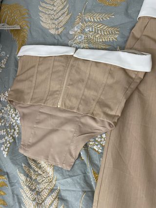 Traje pantalón beige - top & pantalón