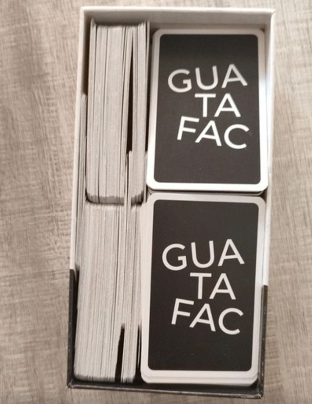 Guatafac: Juego de Fiesta