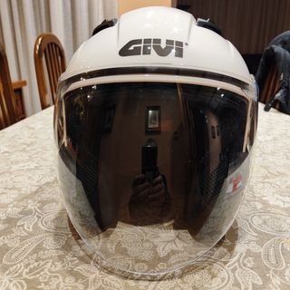 Casco de moto GIVI 