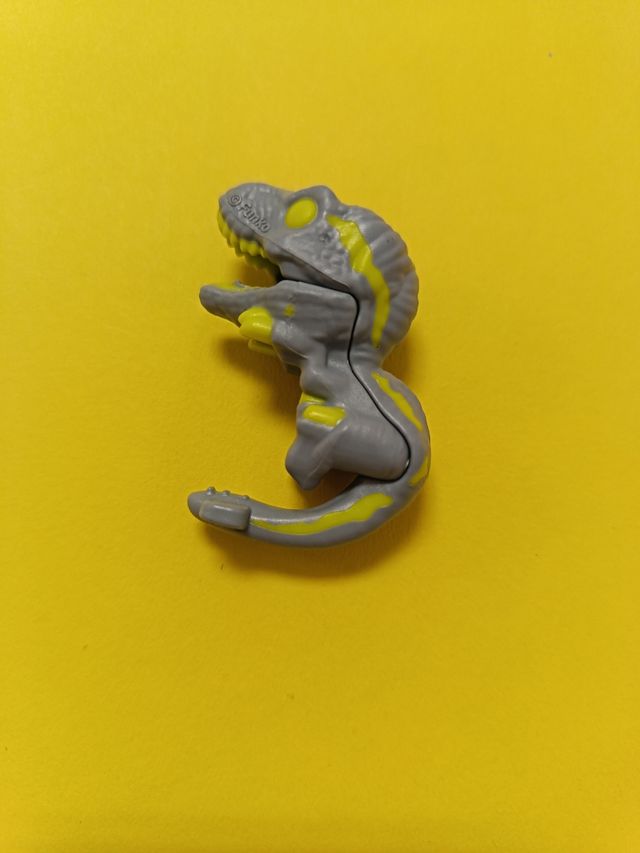 Dinosaurio Kinder. Funko.