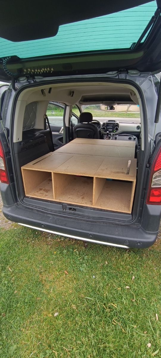 Módulo kit cama-salon Camper Parnert